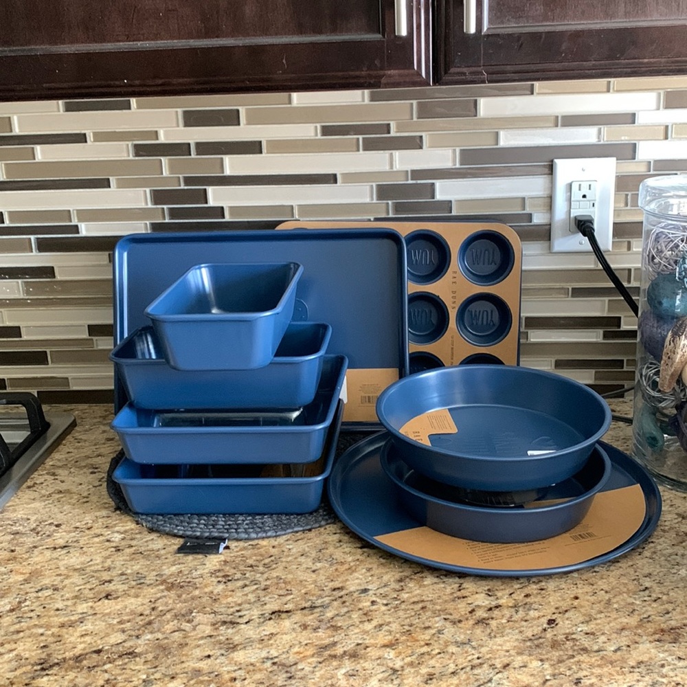 Rae Dunn blue baking 9 pc set